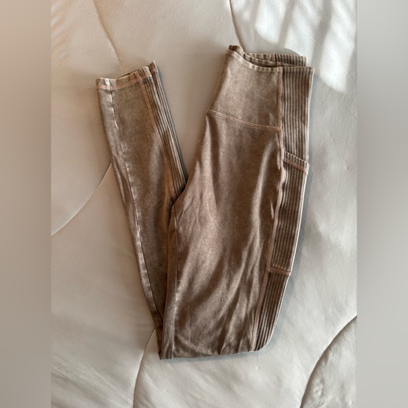 Aerie Offline Ribbed Legging - Relic - Picture 2 of 8